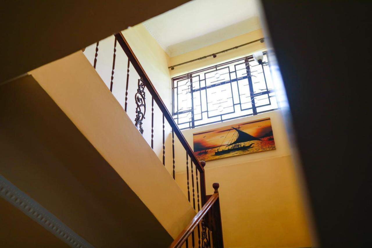 Hostel White House Of Tanzania Arusza Zewnętrze zdjęcie